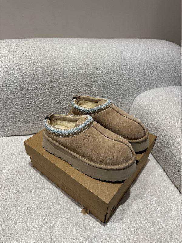 Doublure bleu clair UGG TAZZ