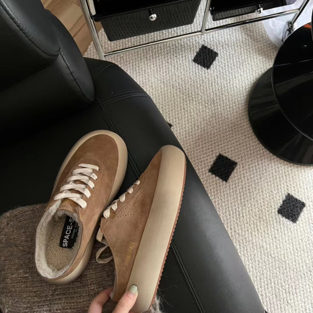 Women's Space-star Sabot Shoes In Tobacco-colored Suede With Shearling Lining