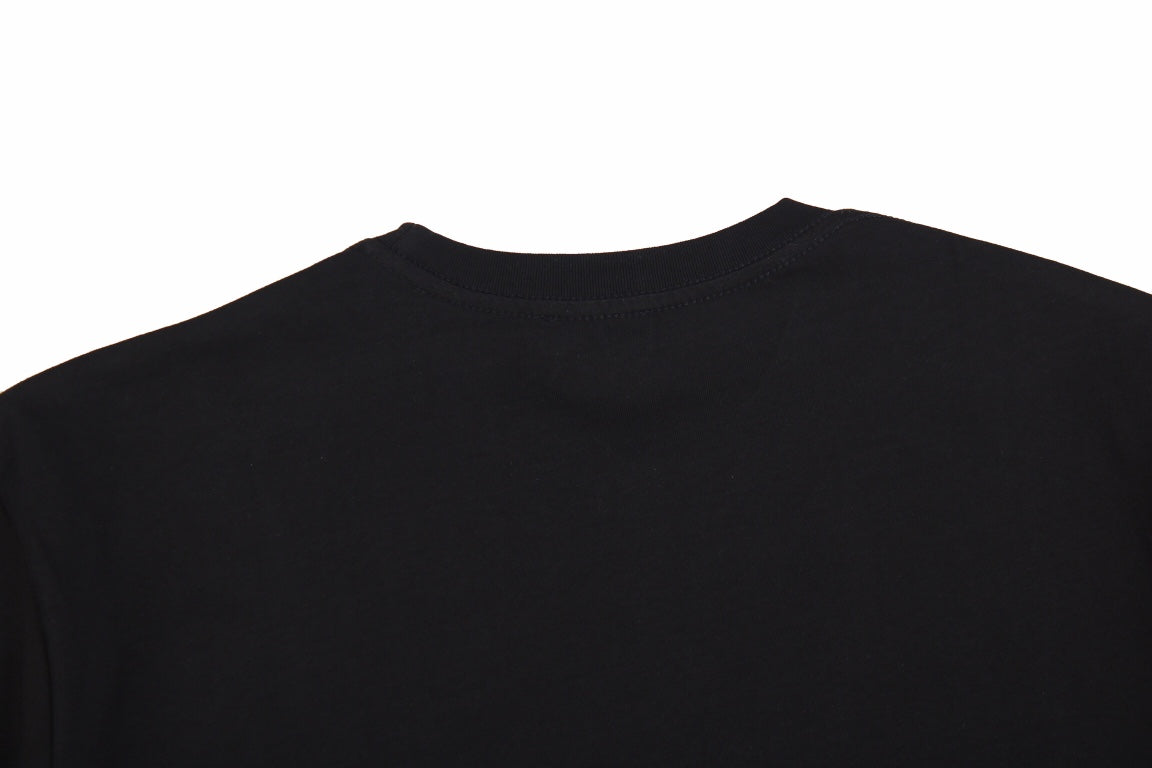 T-shirt Dior avec outils et logo