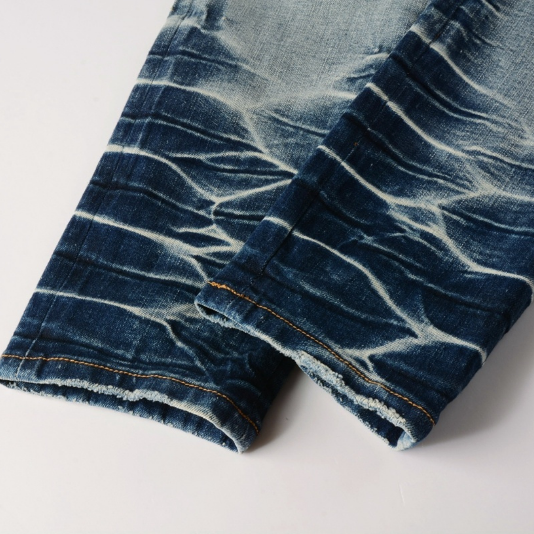 Amr Staggered Blue Jeans