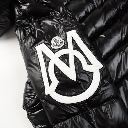 veste monogrammée