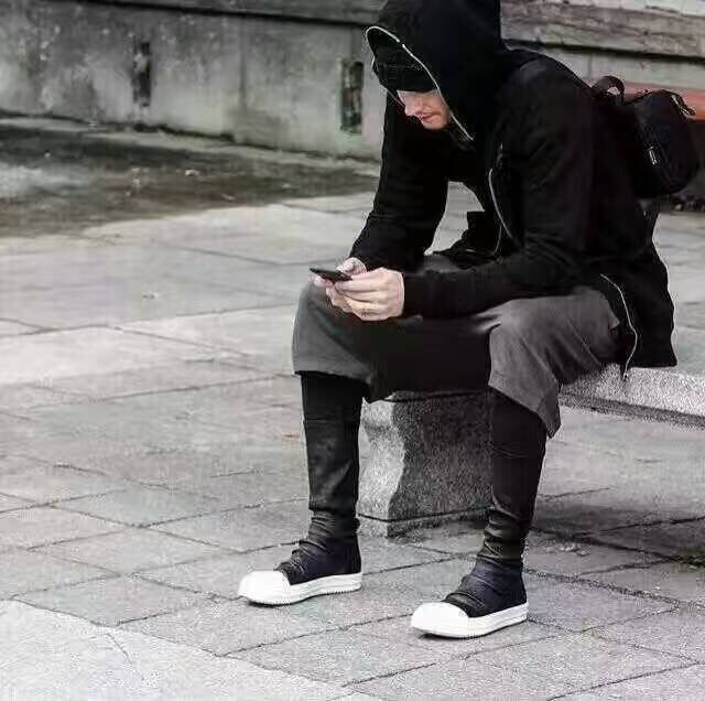 Baskets en cuir montantes