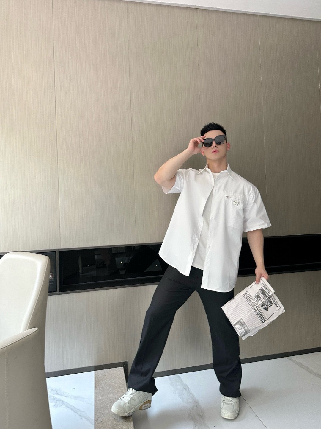 Chemise Prada à manches courtes boutonnée (blanche)