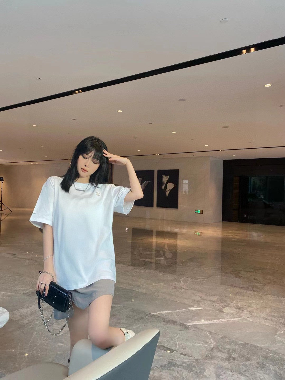 T-shirt Chanel Classic Logo blanc