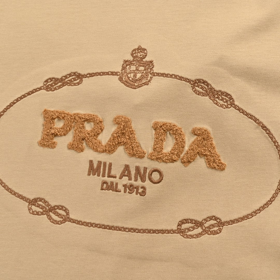 T-shirt beige à logo Prada Milano