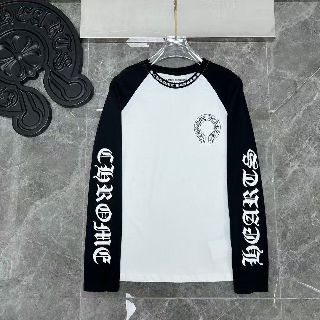 T-shirt manches longues blanc et noir avec logo fer à cheval et cœurs chromés
