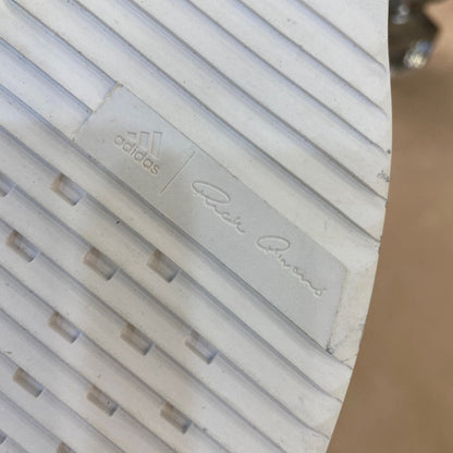 Baskets innovantes à lacets enroulés