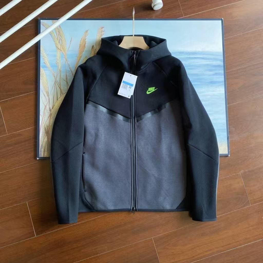 NIKE TECH FLEECE HOODIE x Black and Grey