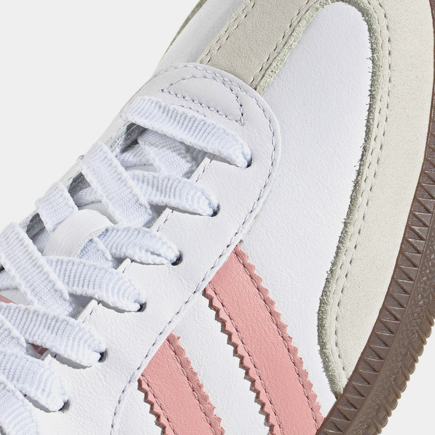 Samba OG Womens Lifestyle Shoes (White/Mauve)