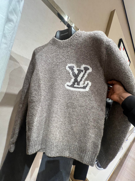 LV SWEATER BEIGE