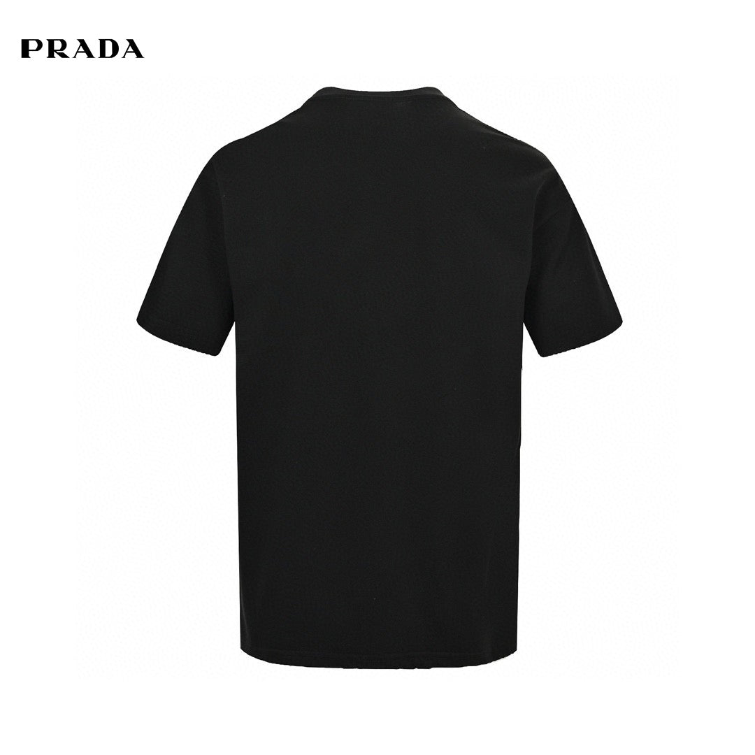 T-shirt Prada à logo triangulaire peint à la bombe (noir)