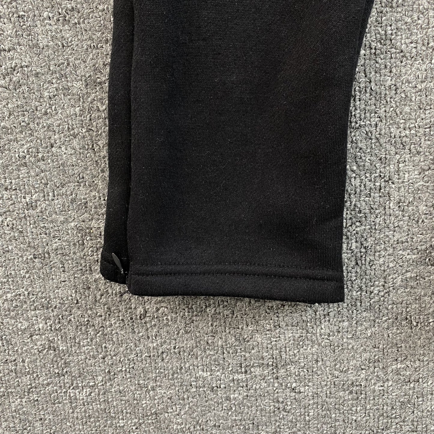 Pantalon de survêtement noir SYNA WORLD