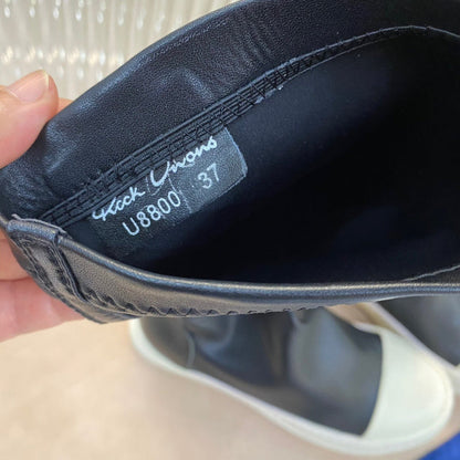 Baskets montantes chaussettes