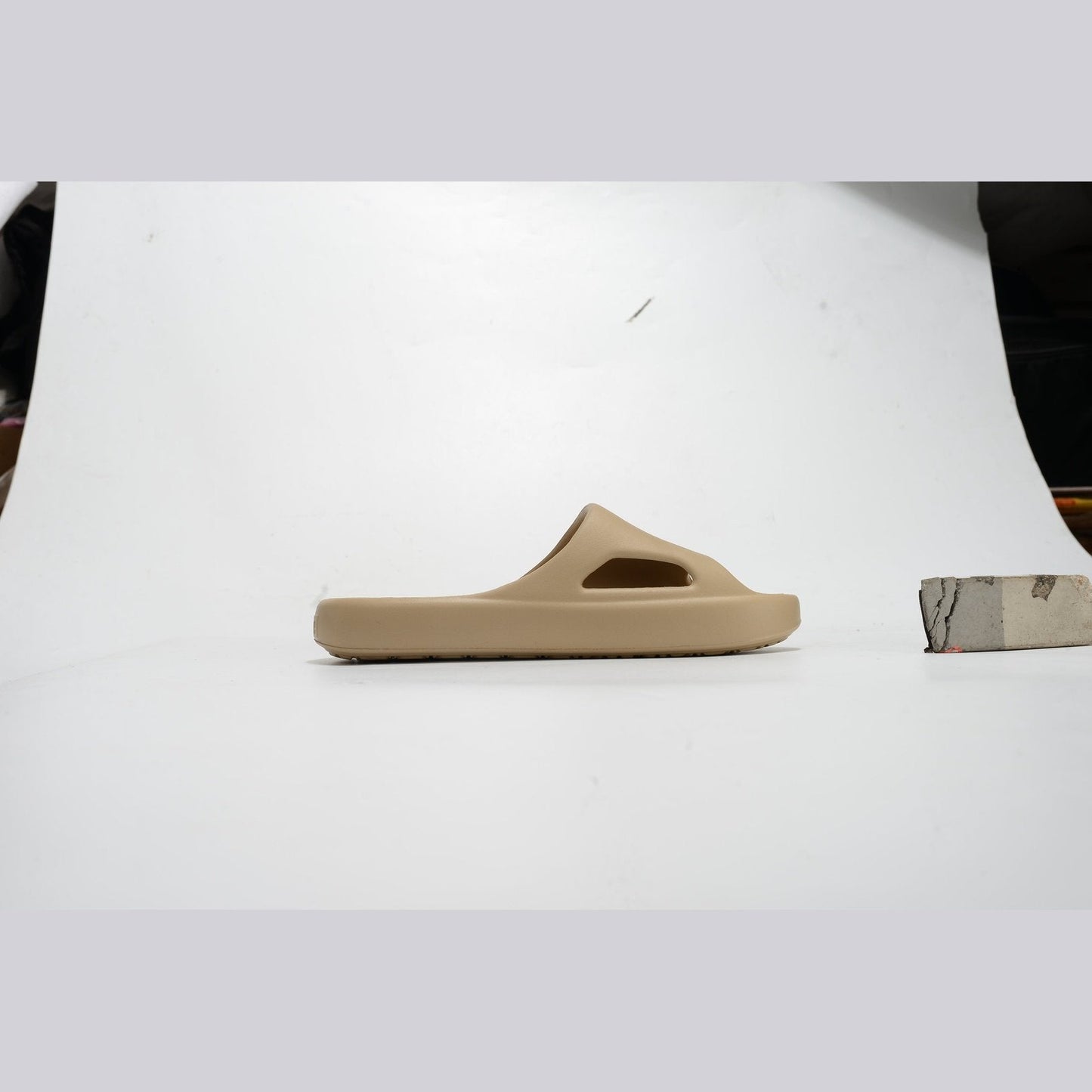 PUMA SHIBUI CAT SLIDE x KAKI SABLE CLAIR