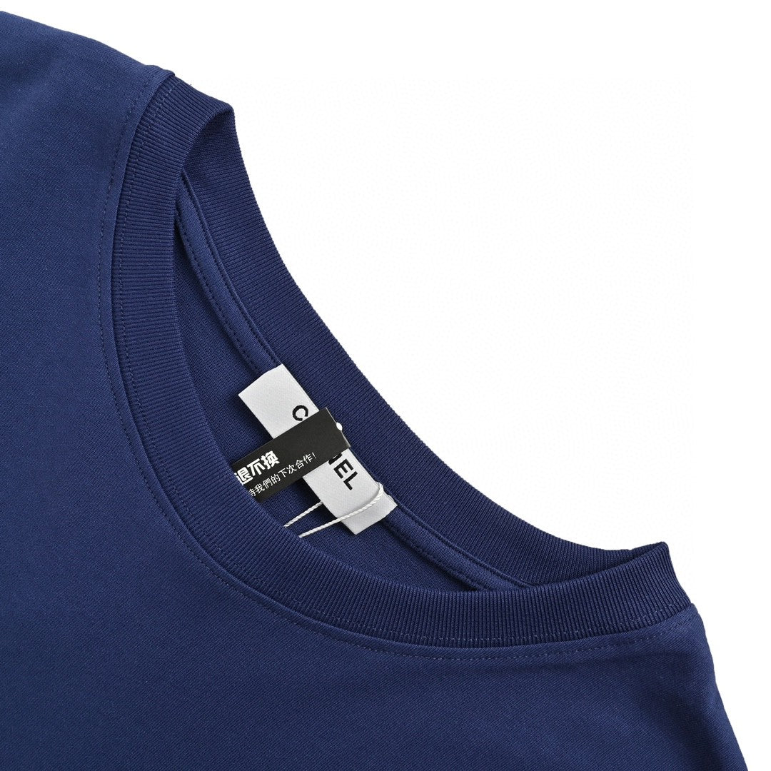 T-shirt à logo Chanel (bleu marine)