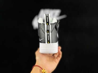 NIKE AIR FORCE 1 High "Blanc/Noir"