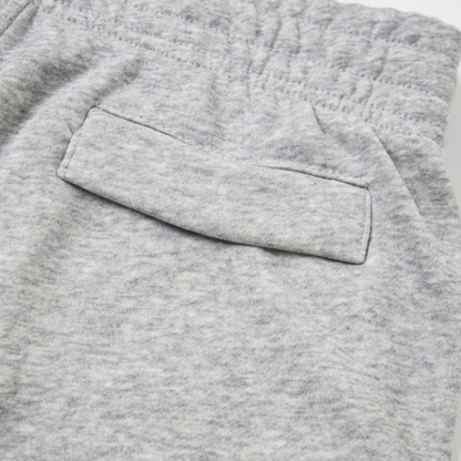 Le short gris règne sur le monde