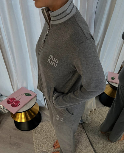 Ensemble Miu Miu gris