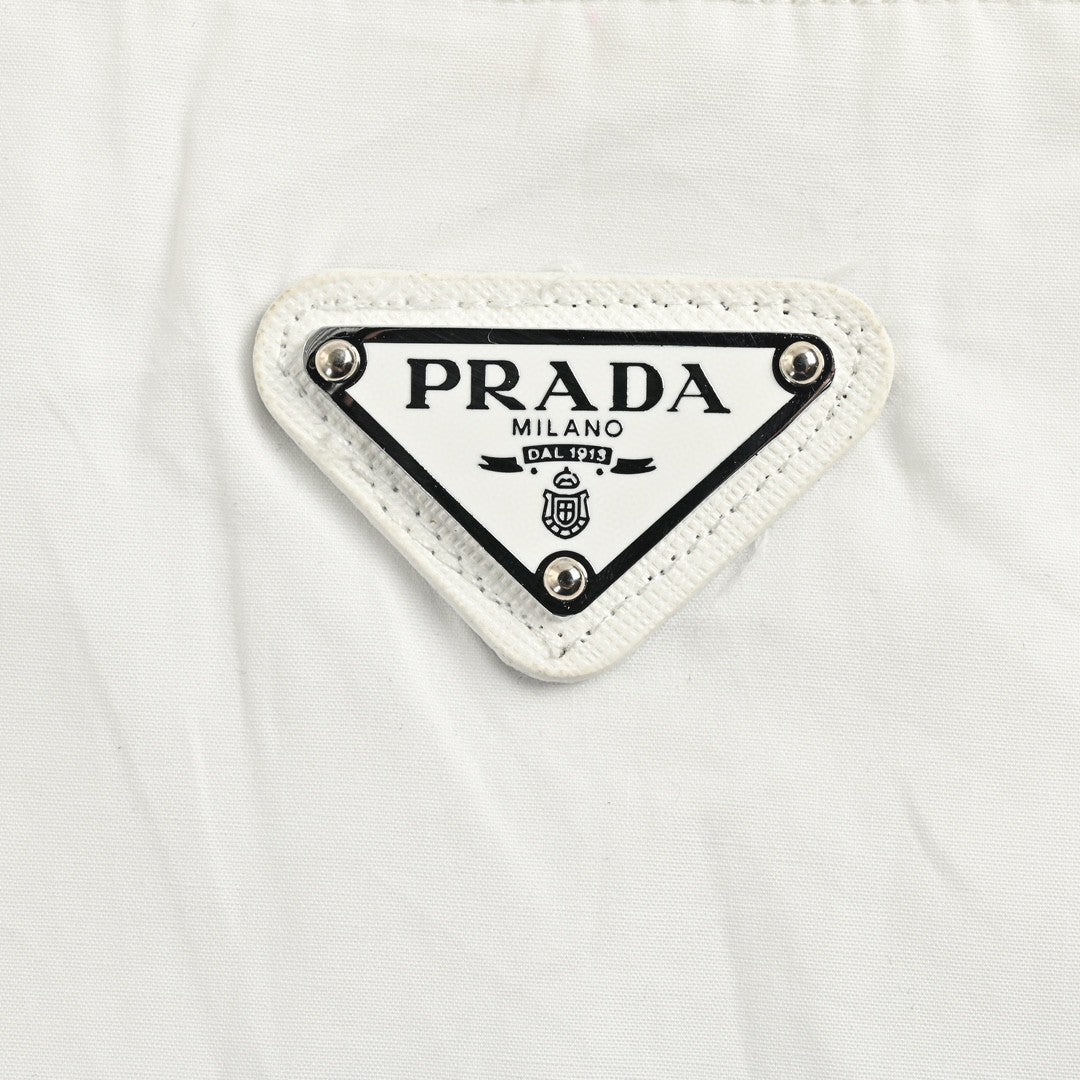 Chemise Prada à manches courtes boutonnée (blanche)