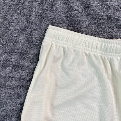 Short basique Eric Emanuel EE crème/noir/rouge