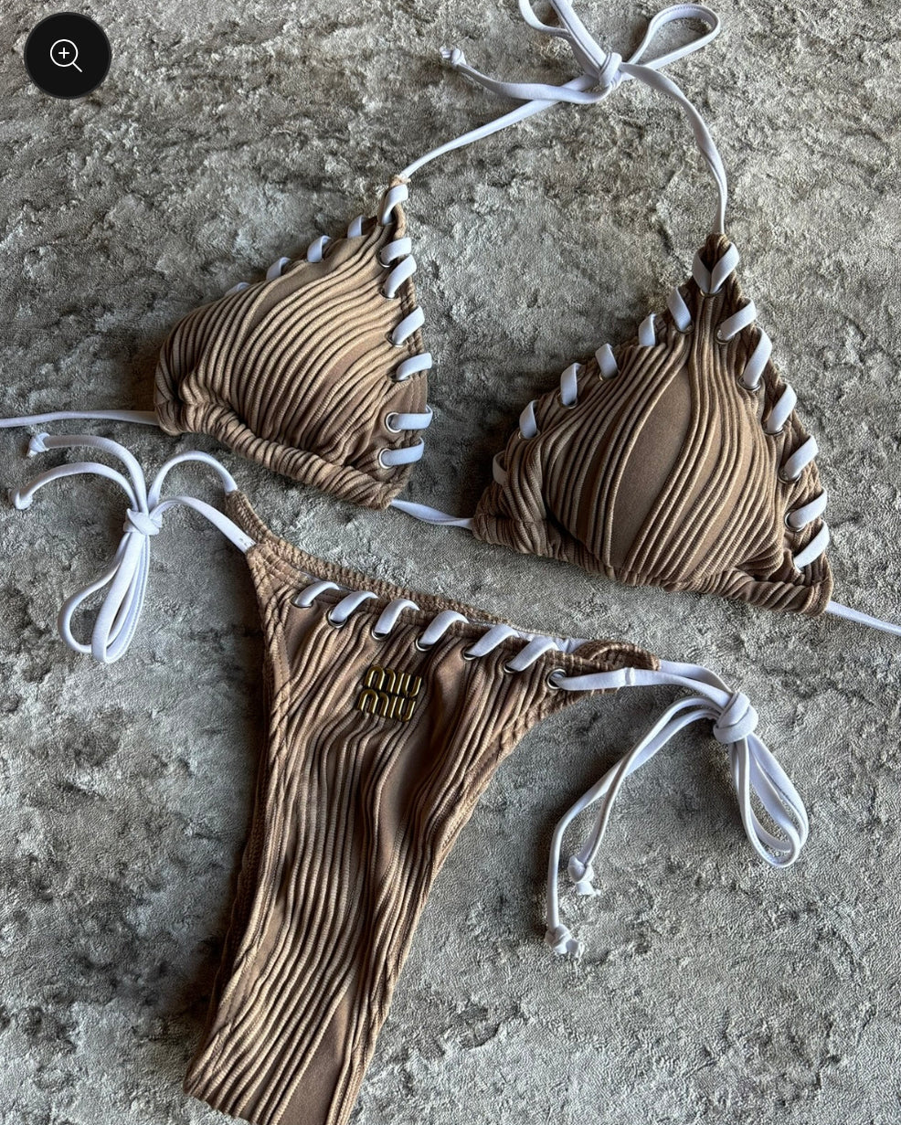 MIU MIU BIKINI MARRON ET BLANC