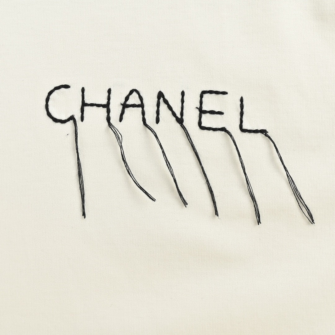 T-shirt à logo Chanel (blanc)