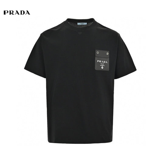 T-shirt Prada - Détail de la poche