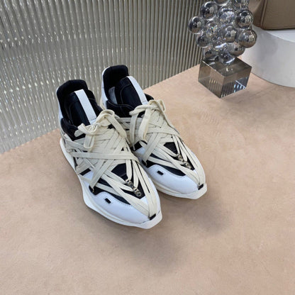 Baskets innovantes à lacets enroulés