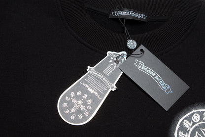 Sweat-shirt noir avec logo fer à cheval et cœurs chromés