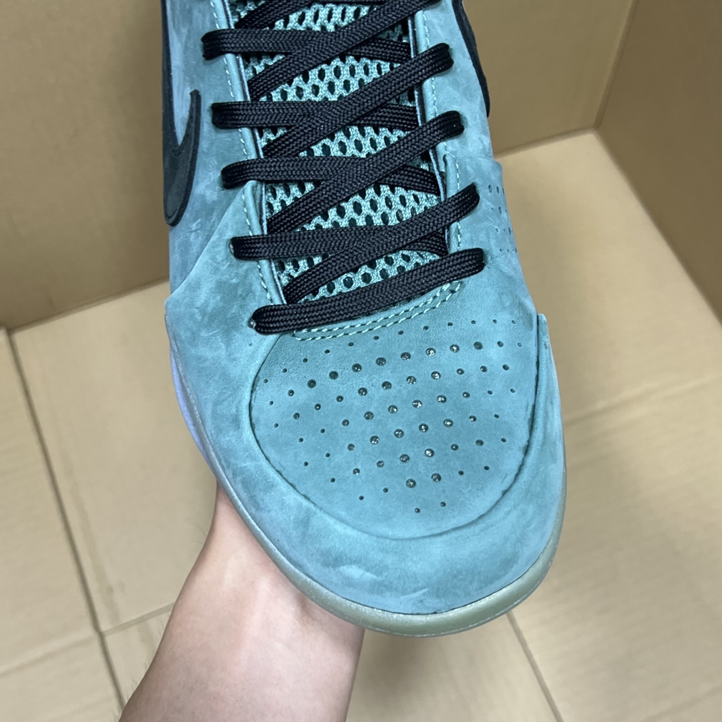 Nike Zoom Kobe 4 Protro "Girl Dad": A Tribute Woven in Love