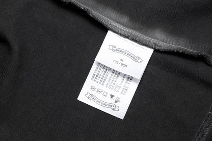 T-SHIRT À ÉCUSSON CROISÉ CŒURS CHROMÉS GRIS DÉLAVÉ