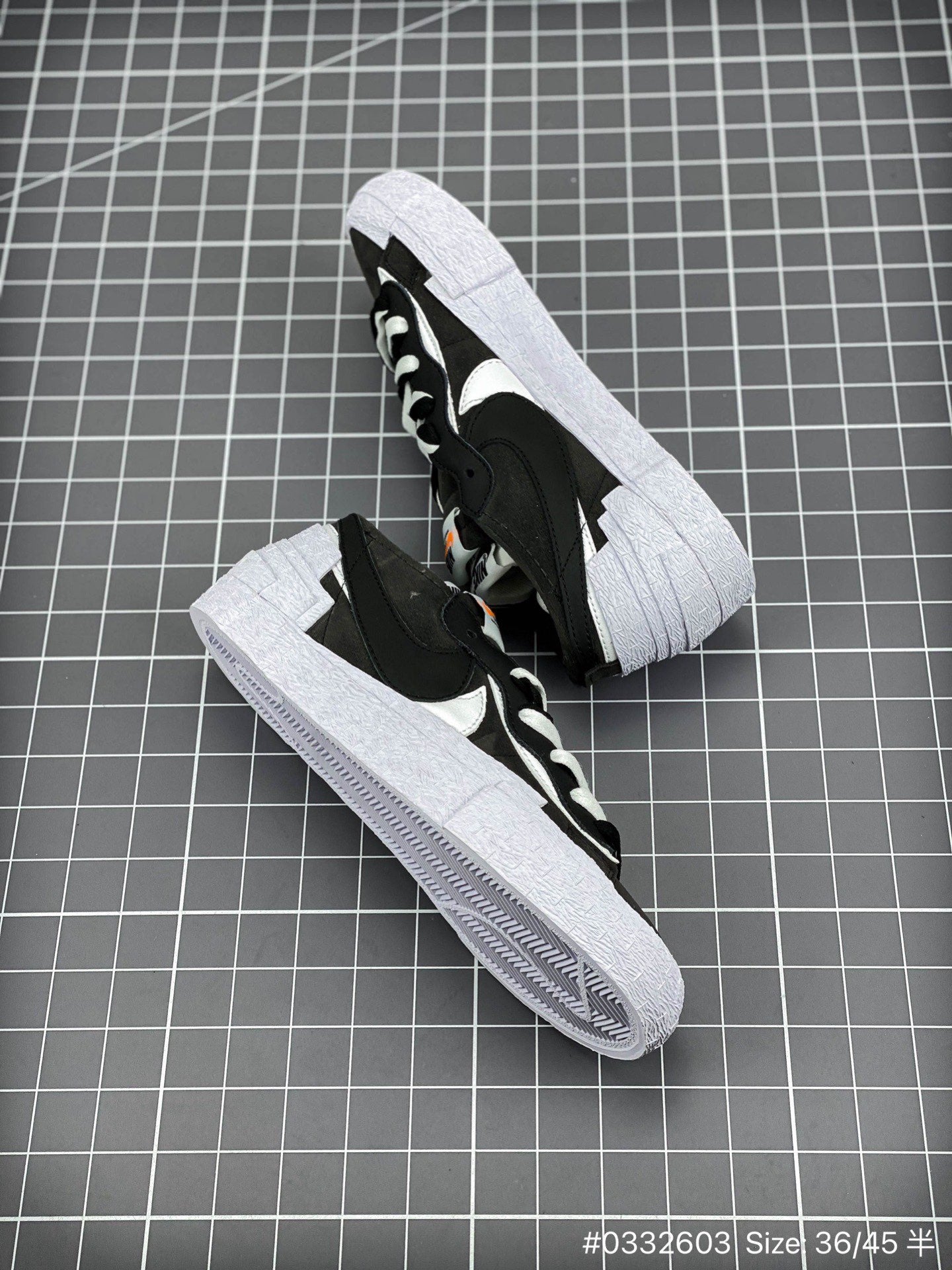 Sacai x Nike Blazer « Gris fer »