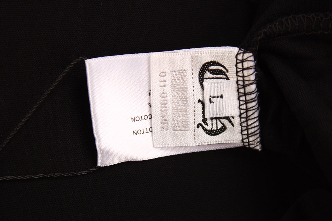 T-SHIRT NOIR ET ROSE AVEC LOGO DE FER À CHEVAL ET CŒURS CHROMÉS