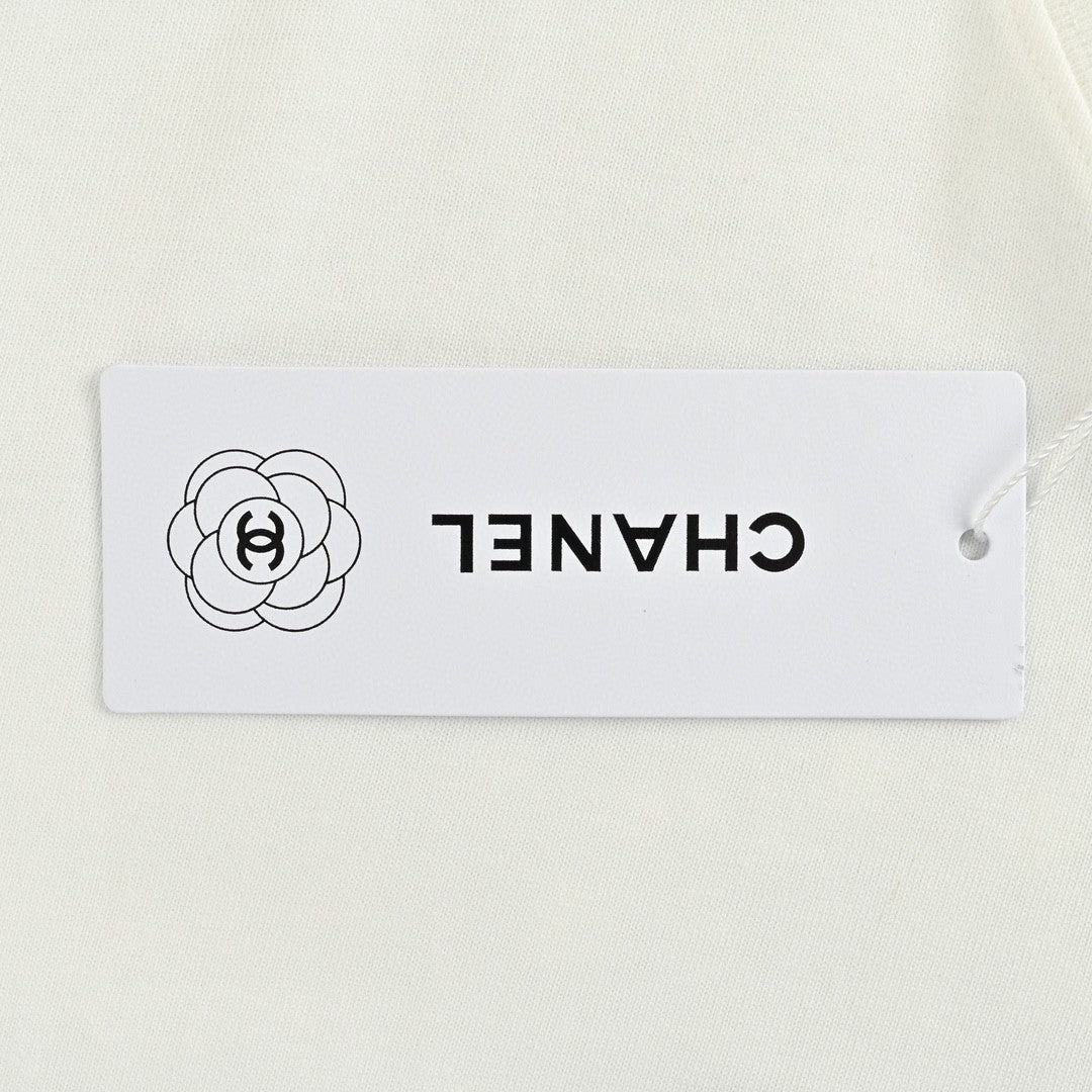 T-shirt blanc à logo Chanel