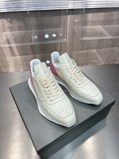 Baskets bicolores roses à accents