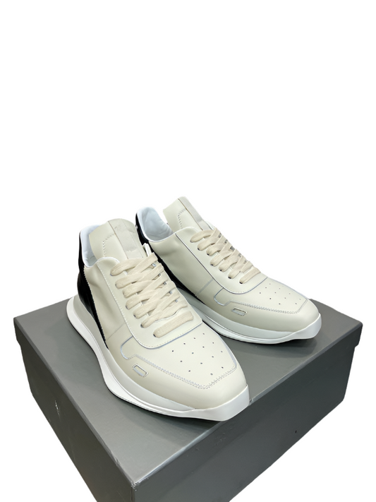 Baskets bicolores noires à accents