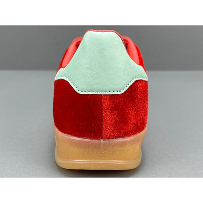 ADIDAS GAZELLE D'INTÉRIEUR ROUGE