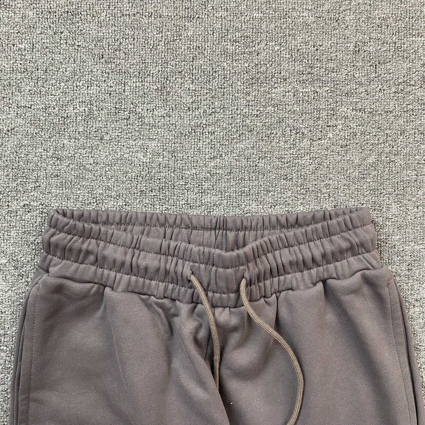 PANTALON DE SURVÊTEMENT EN COTON AVEC COURONNE DE JEAN DÉCHIRÉE OLIVE