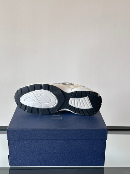 DIOR B30 CELADON OLIVE