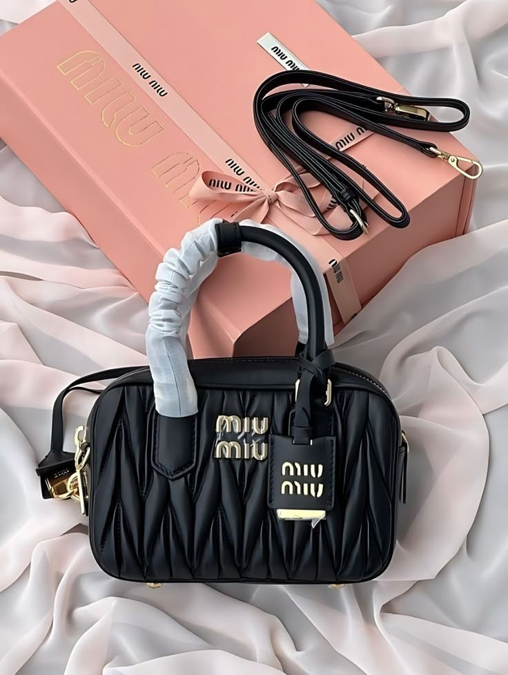 Sac MIU MIU MINI noir