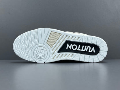 LOUIS VUITTON LV TRAINER SNEAKER