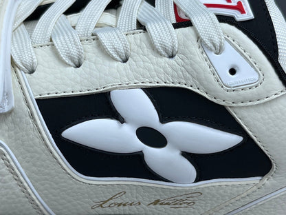 LOUIS VUITTON LV TRAINER SNEAKER