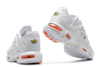 NIKE AIR MAX PLUS UTILITY SAFETY x ORANGE PURE PLATINE