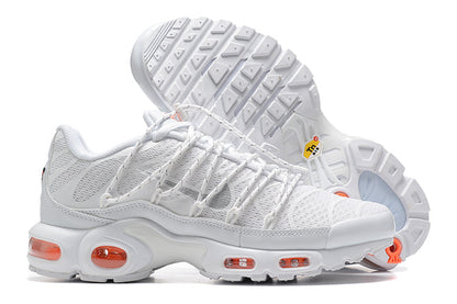NIKE AIR MAX PLUS UTILITY SAFETY x ORANGE PURE PLATINE