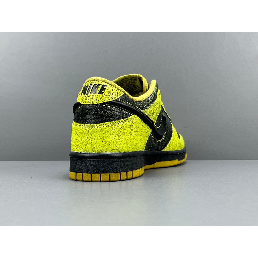 NIKE DUNK LOW x HALLOWEEN