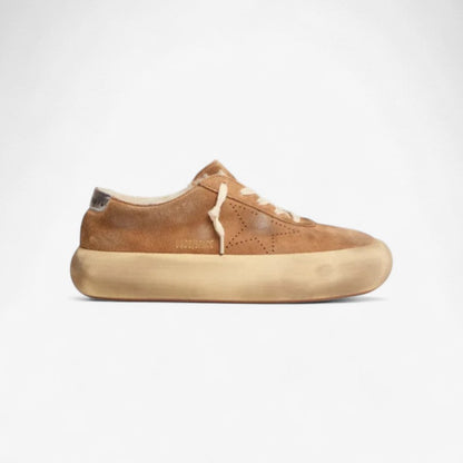 Women's Space-star Shoes In Tobacco-colored Suede With Shearling Lining