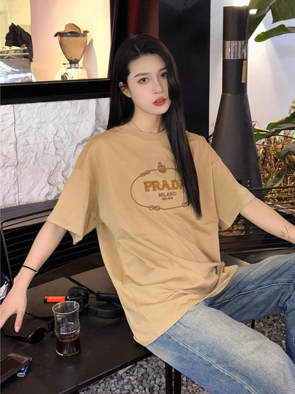 T-shirt beige à logo Prada Milano