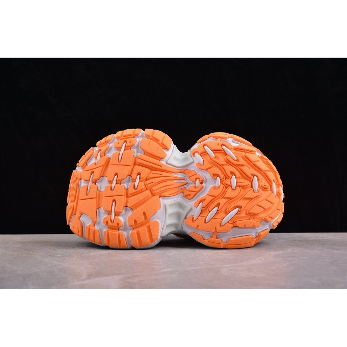 BALENCIAGA 10XL x BLANC ROUGE ORANGE