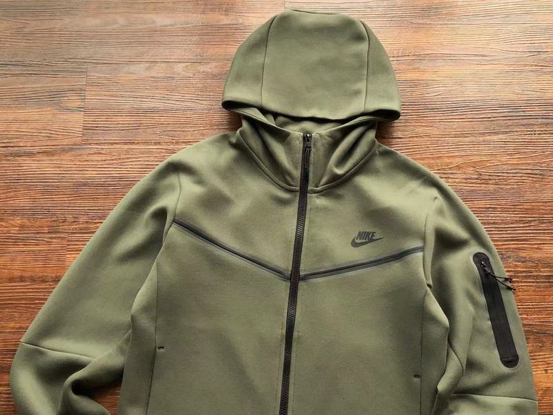 SWEAT À CAPUCHE NIKE TECH FLEECE x VERT ARME