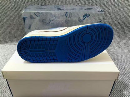 JORDAN 1 LOW OG x TRAVIS SCOTT FRAGMENT